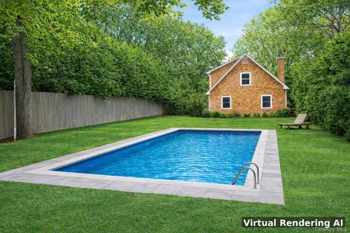 11 Valley St, East Hampton, NY, 11937-3925 | Card Image