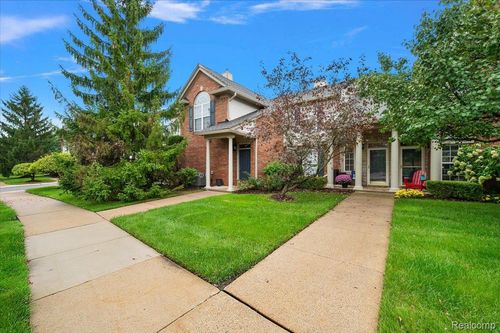 3601 Tremonte Cir N, Oakland Twp, MI, 48306-5011 | Card Image