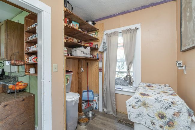Back porch | Image 17