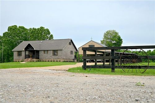 272 Lucy Belle Dr, Marksville, LA, 71351-4328 | Card Image