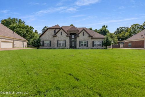 4657 Wedge Hill Drive, Olive Branch, MS, 38654 | Card Image