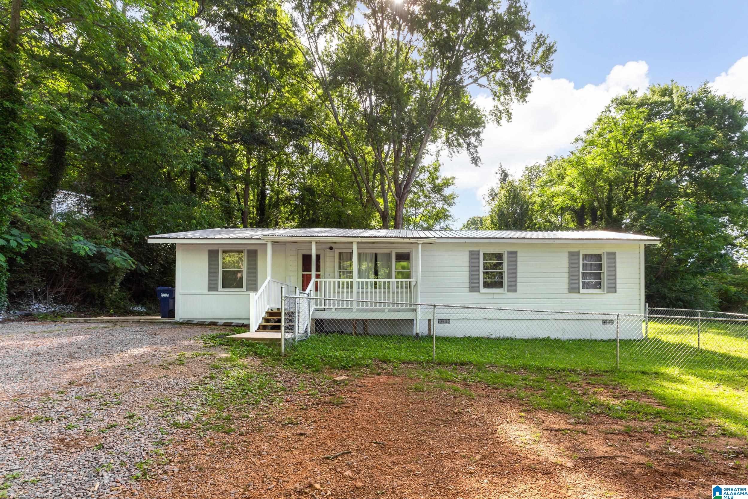 Carolyn Dr, Eastaboga, AL 36260