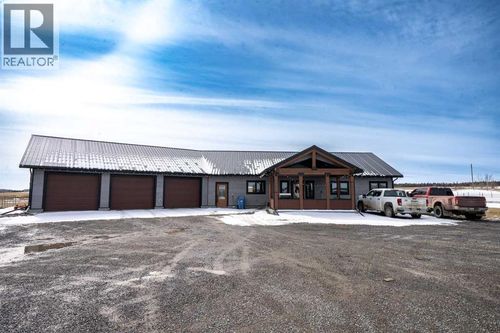 433002 Range Road 24, Rural Ponoka County, AB, T0C2J0 | Card Image