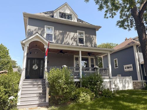 3239 Wesley Ave, Berwyn, IL, 60402-3413 | Card Image