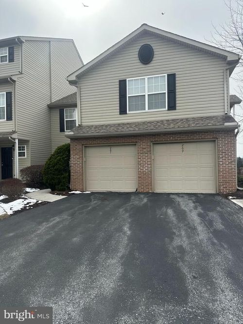 269 Osprey Ln, HUMMELSTOWN, PA, 17036-8858 | Card Image