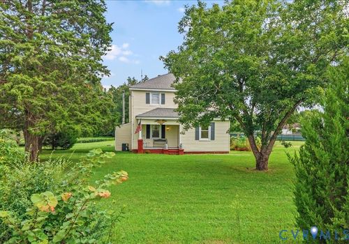 13330 Lodore Rd, Amelia Court House, VA, 23002-4635 | Card Image