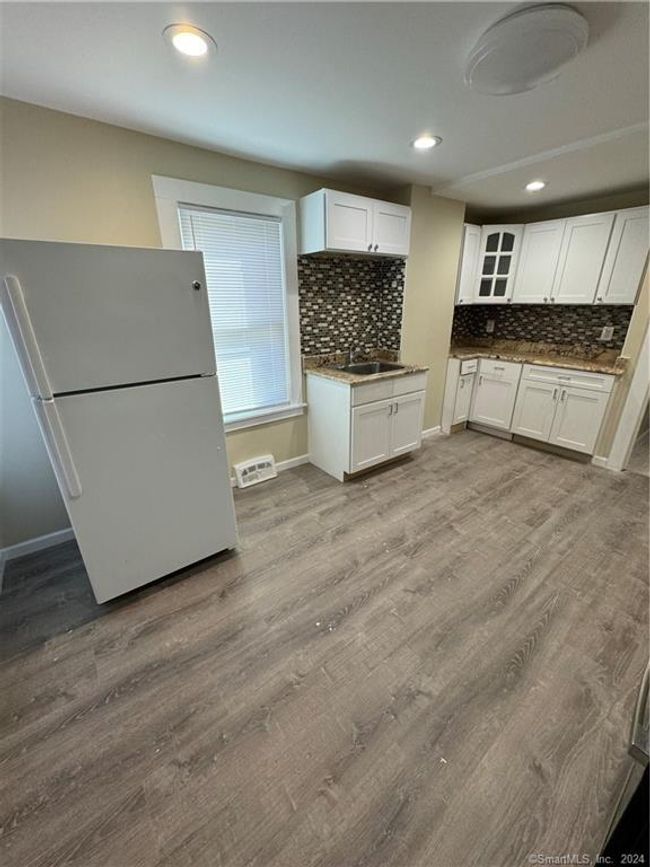 1 55 Simpson Street, Sold in Hartford Zoocasa