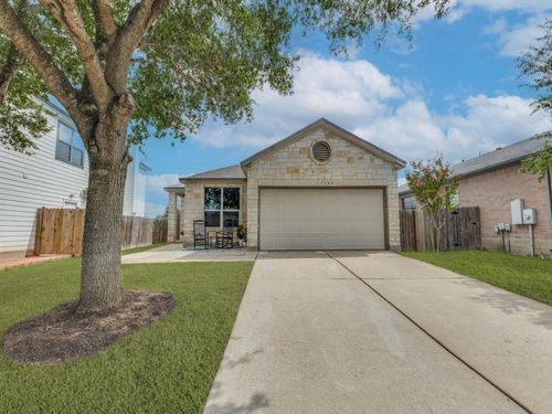 13320 Gilwell Dr, Del Valle, TX, 78617-5886 | Card Image