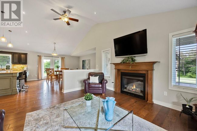 245327 5 Th Side Rd, House other with 5 bedrooms, 4 bathrooms and 12 parking in Amaranth ON | Image 11