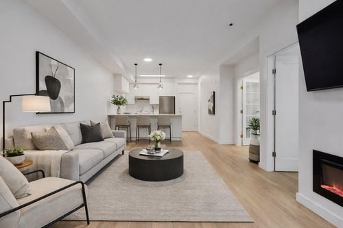 104-10088 148 St, Surrey, BC, V3R3M9 | Card Image