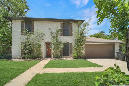 749 Summerwood Dr, New Braunfels, TX, 78130-3626 | Card Image
