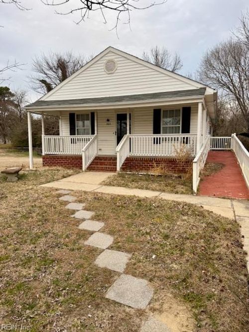 203 Council Rd, Franklin, VA, 23851-1533 | Card Image