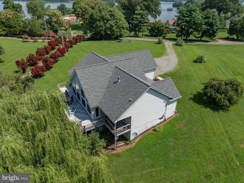 125 Lake Ct, BUMPASS, VA, 23024-4930 | Card Image