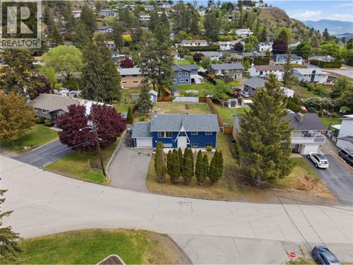 1542 Mount Dufferin Cres, Kamloops, BC, V2E1C2 | Card Image