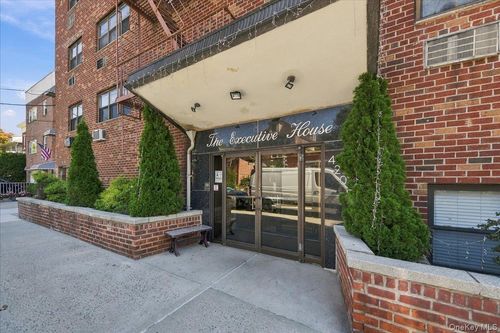 3b-4200 Herkimer Place, New York, NY, 10410 | Card Image