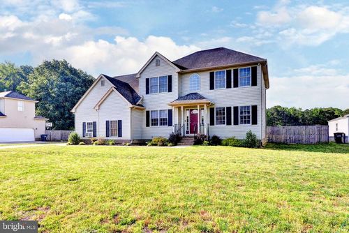 800 Canteberry Ln, Smithfield, VA, 23430-6074 | Card Image