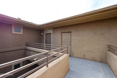 3089 - 20100 N 78th Place, Condo with 2 bedrooms, 2 bathrooms and null parking in Scottsdale AZ | Image 1