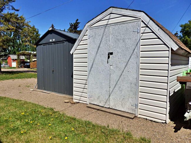 5010 44 Avenue, House other with 3 bedrooms, 1 bathrooms and 2 parking in Vermilion AB | Image 10
