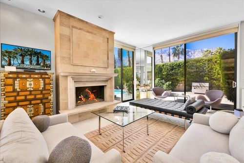 419-130 W Racquet Club Rd, Palm Springs, CA, 92262-5015 | Card Image