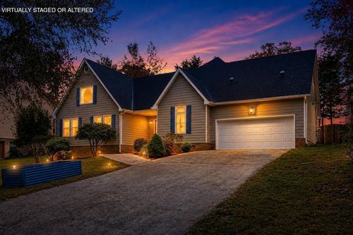 9100 Tennga Ln, Chattanooga, TN, 37421-4563 | Card Image