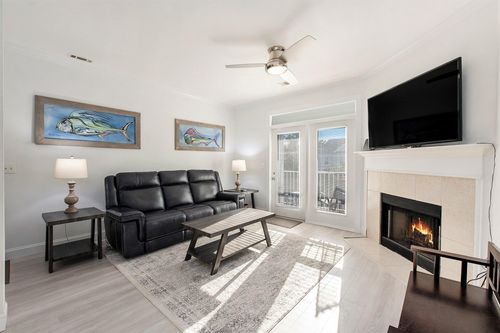 3302-130 River Landing Dr, Daniel Island, SC, 29492-7407 | Card Image