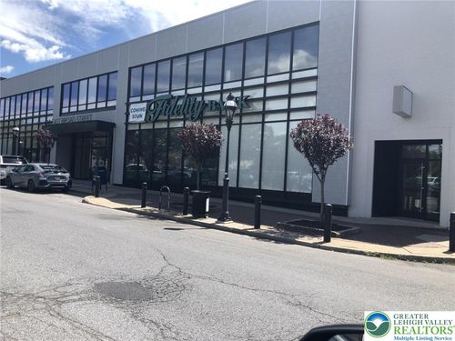 130-44 E Broad St, Bethlehem, PA, 18018-5947 | Card Image