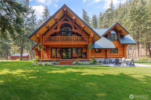 706 Lost River Rd, Mazama, WA, 98833-9760 | Card Image