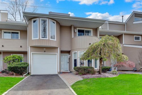 15 Kristin Ln, Smithtown, NY, 11788-1233 | Card Image