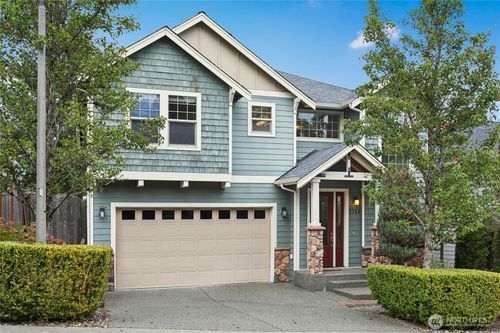 2744 Nw Pine Cone Pl, Issaquah, WA, 98027-8680 | Card Image