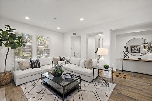 14 Passaflora Ln, Ladera Ranch, CA, 92694-1256 | Card Image