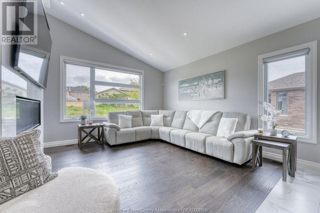 1936 Villa Canal Dr, House other with 4 bedrooms, 4 bathrooms and null parking in Ruthven ON | Image 18