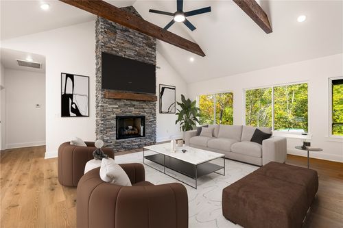 14 Sheffield Dr, Bella Vista, AR, 72714-2105 | Card Image