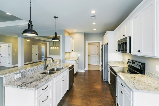 917 Paddock Ct, Condo with 2 bedrooms, 2 bathrooms and null parking in Richmond KY | Image 12