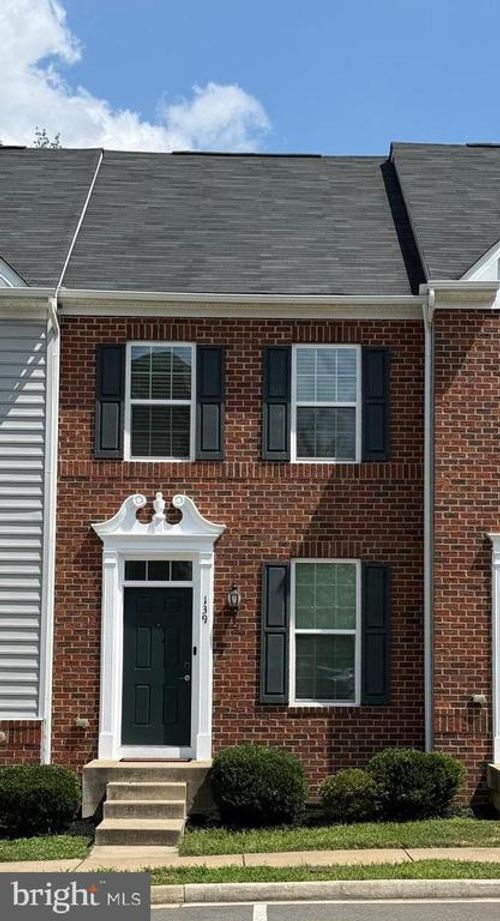 139 Streamview Dr, FREDERICKSBURG, VA, 22405-1256 | Card Image