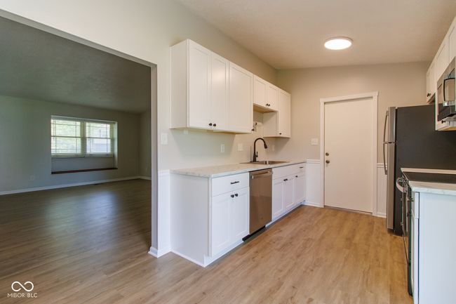 6741 Apollo Way, House other with 3 bedrooms, 2 bathrooms and null parking in Indianapolis IN | Image 8