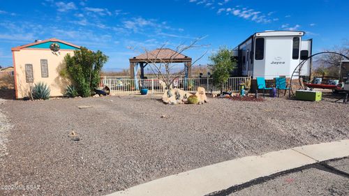 33-33 Gray Hawk Loop, Benson, AZ, 85602 | Card Image