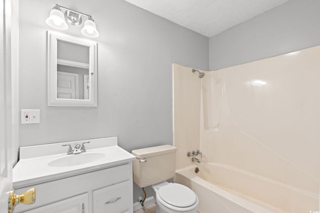 4249 Highway 9 E, House other with 4 bedrooms, 3 bathrooms and 5 parking in Loris SC | Image 14