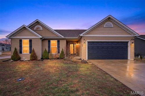 360 Spring Valley Dr, Winfield, MO, 63389-3251 | Card Image