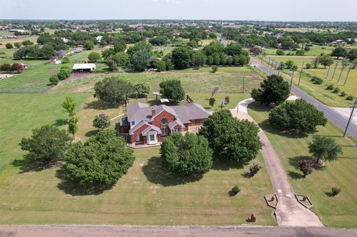 6603 Champion Rd, Midlothian, TX, 76065-5201 | Card Image
