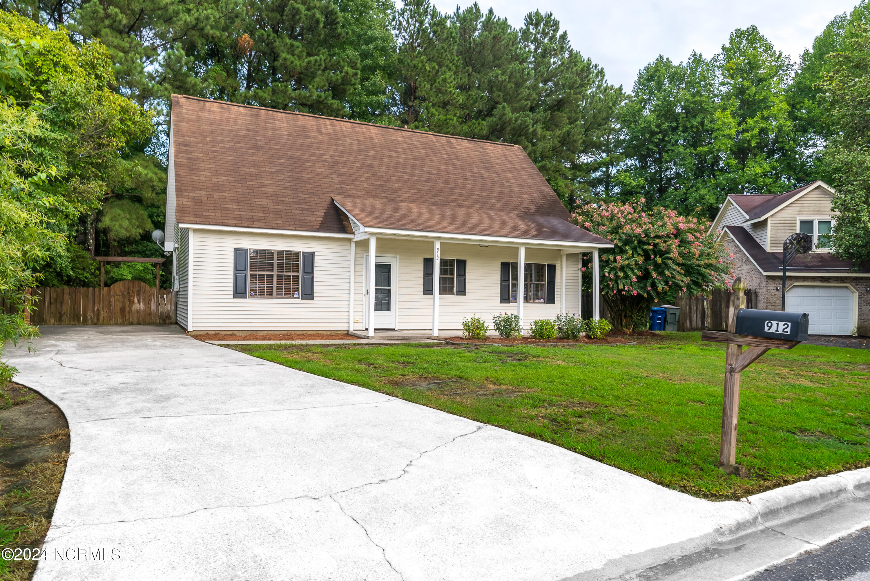 Autumn Dr, Greenville, NC 27834