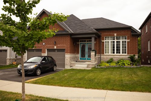 {{alt}} | Card Image