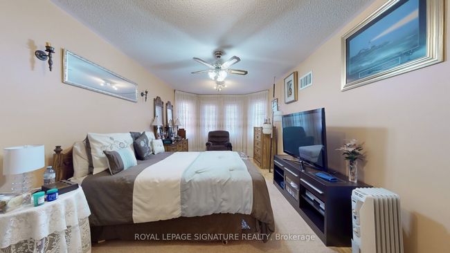 180 Kingknoll Dr, House other with 8 bedrooms, 4 bathrooms and 2 parking in Brampton ON | Image 23