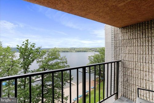 h708-20160 Garrett Hwy, OAKLAND, MD, 21550-8152 | Card Image