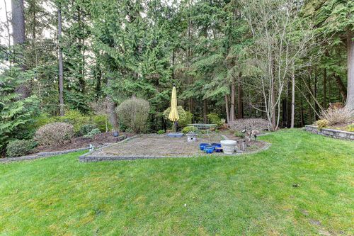 1522 Whitebark Pl, Coquitlam, BC, V3E2V8 | Card Image