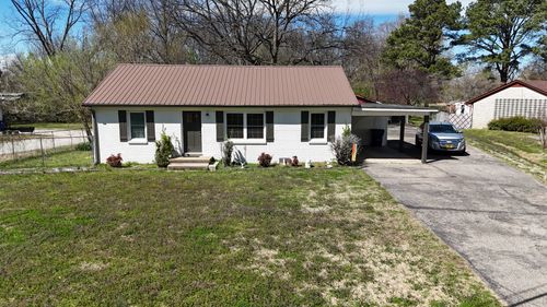 19 Paris Pike, Mc Kenzie, TN, 38201-1635 | Card Image