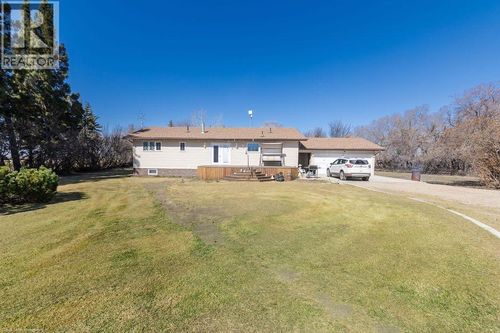 31001 Highway 40, Neilburg, SK, S0M2C0 | Card Image