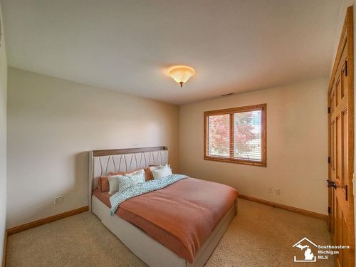 3026 W Stein Rd, La Salle, MI, 48145-9705 | Card Image