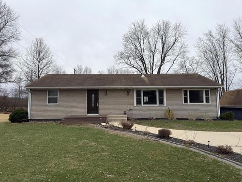 133 E Pine St, Wheatfield, IN, 46392-9443 | Card Image