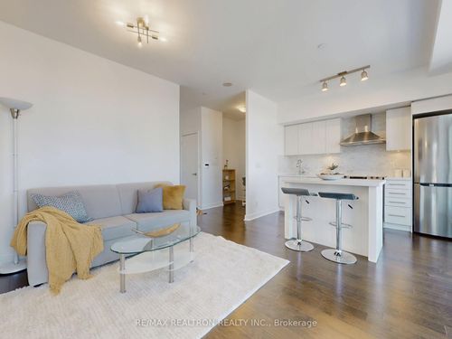 ph03-58 Orchard View Boulevard, York, ON, M4R1B9 | Card Image