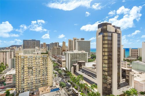 apt-2007-2240 Kuhio Ave, Honolulu, HI, 96815-2814 | Card Image